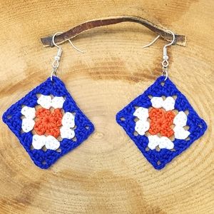 Special order for lilsis79 Florida Gator inspired crochet granny square earrings